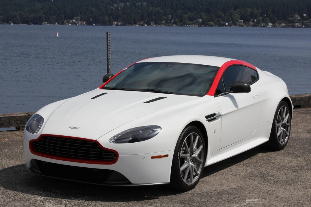 2015 Aston Martin V8 Vantage (2006-2017) - Image 8 of 31
