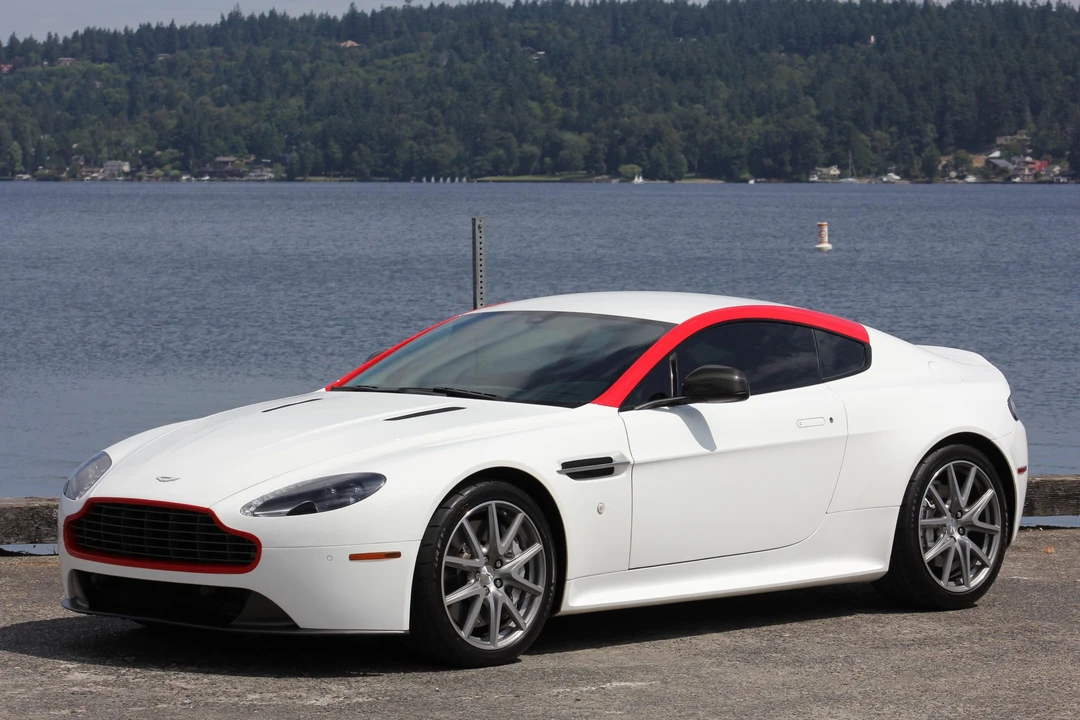 2015 Aston Martin V8 Vantage (2006-2017) - Image 5 of 31