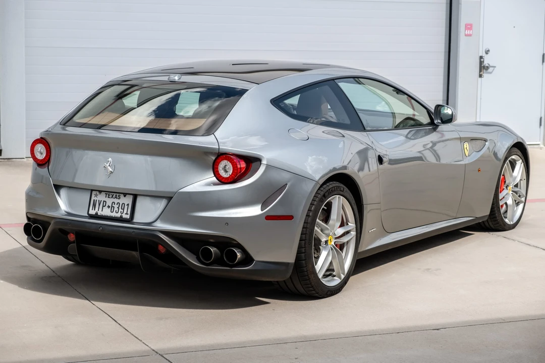 2015 Ferrari FF - Image 6 of 31