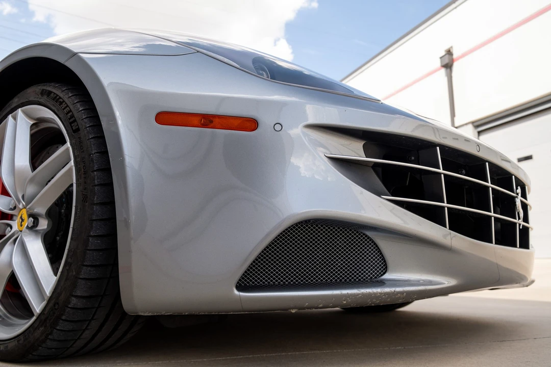 2015 Ferrari FF - Image 28 of 31