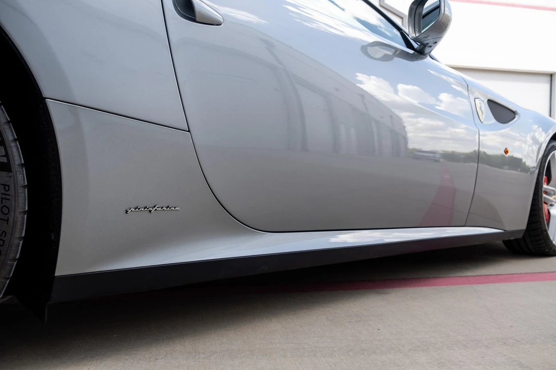 2015 Ferrari FF - Image 24 of 31