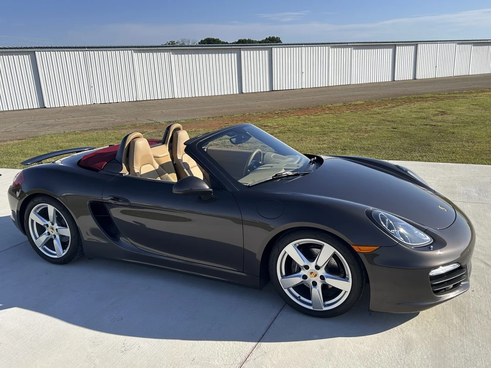 2015 Porsche 981 Boxster - Image 19 of 31