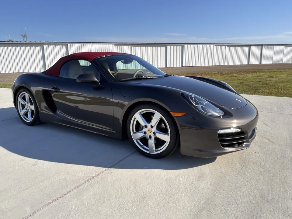 2015 Porsche 981 Boxster - Image 20 of 31