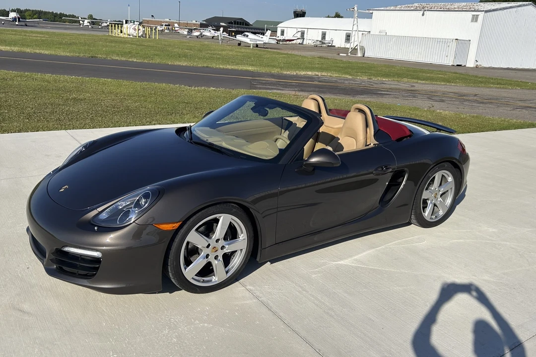 2015 Porsche 981 Boxster - Image 5 of 31