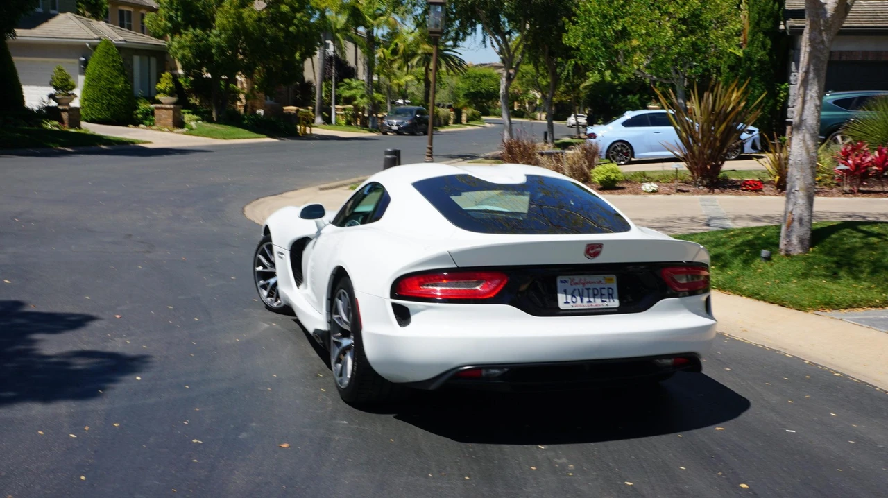 2016 Dodge Viper 5th Gen - Image 8 of 31