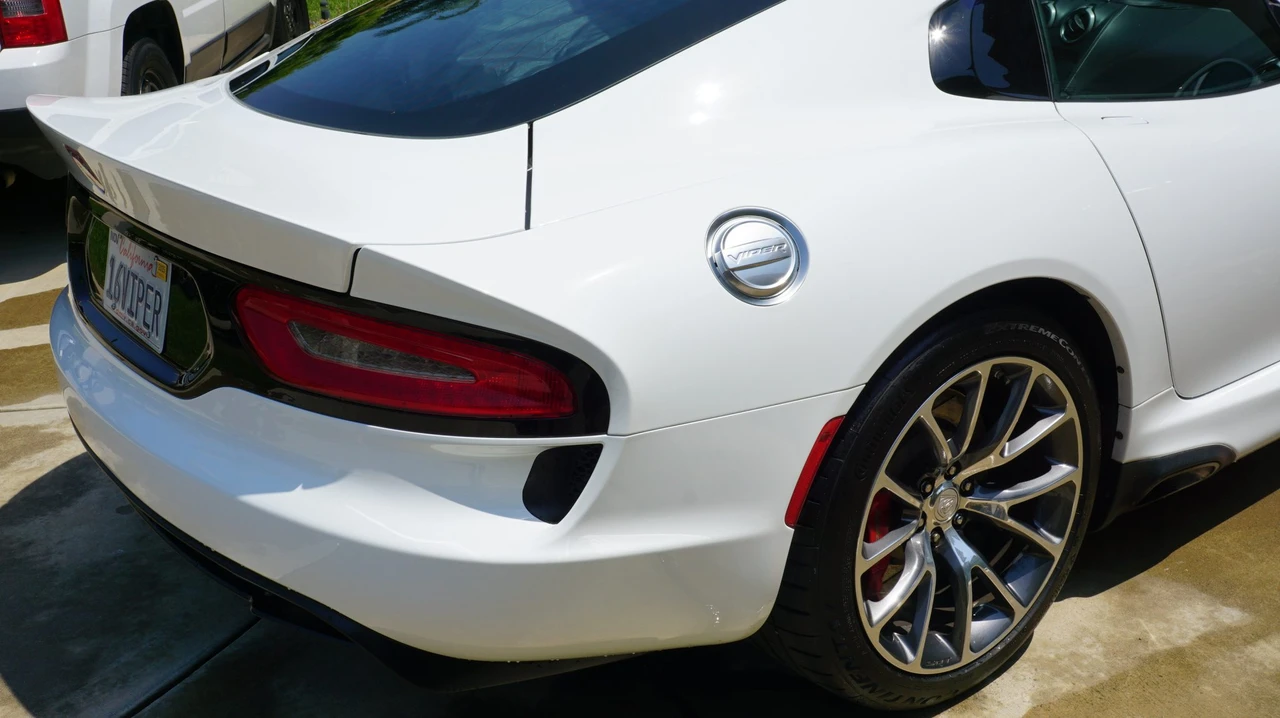 2016 Dodge Viper 5th Gen - Image 22 of 31