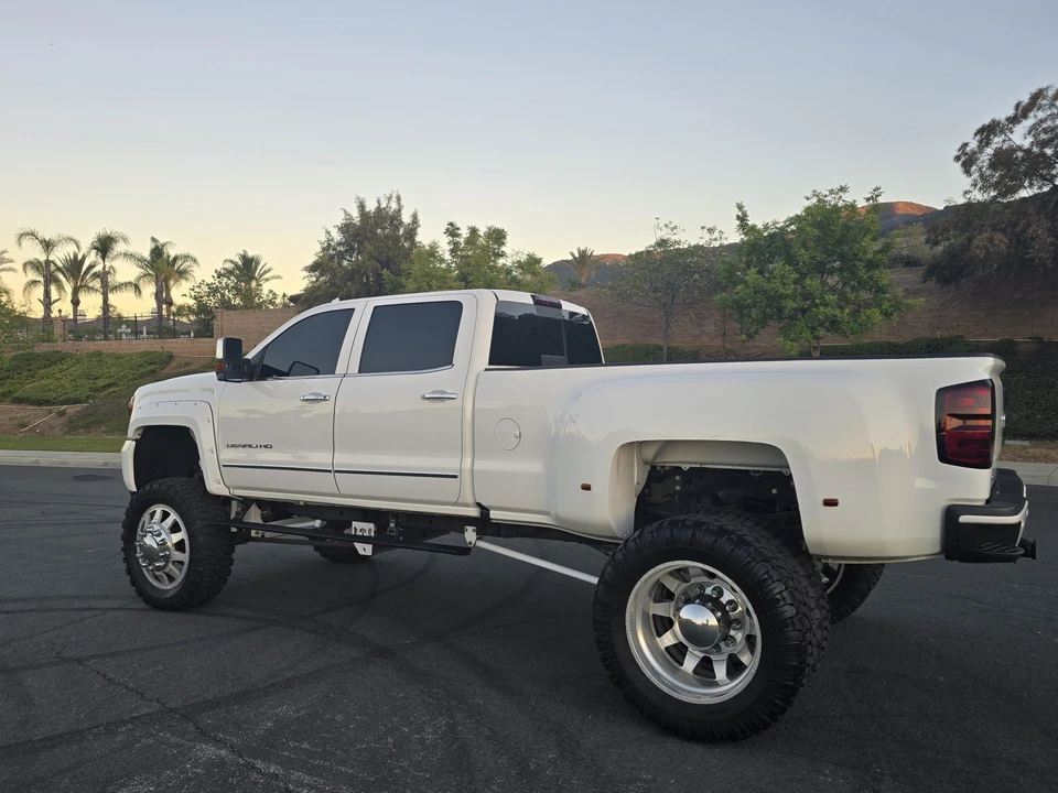 2016 GMC Sierra Heavy Duty 4th Gen - Image 16 of 31