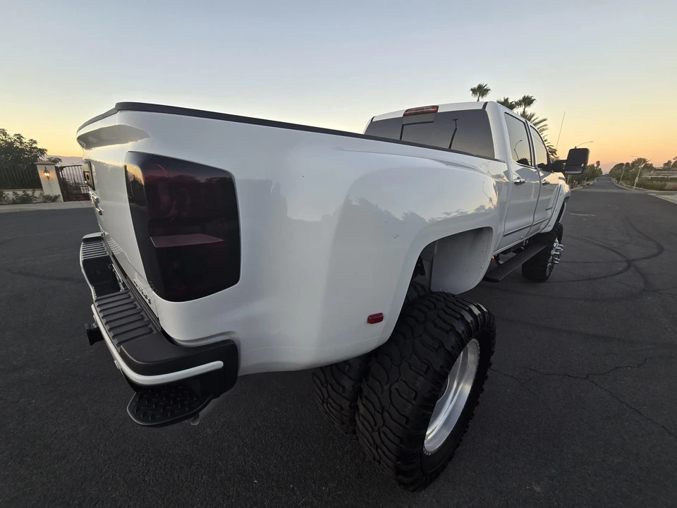 2016 GMC Sierra Heavy Duty 4th Gen - Image 10 of 31