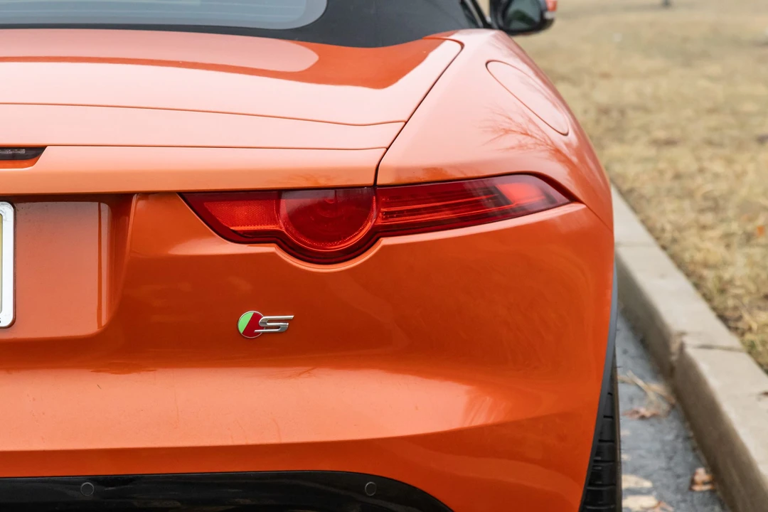 2016 Jaguar F-Type 1st Gen - Image 27 of 31