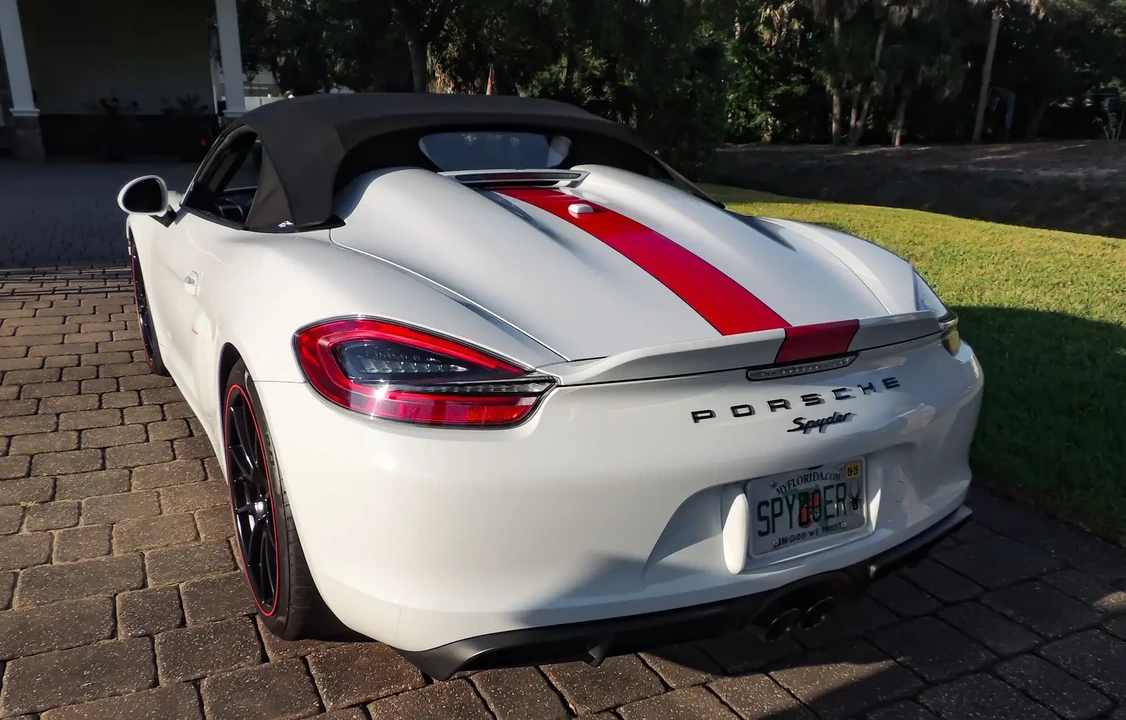 2016 Porsche 981 Boxster Spyder - Image 6 of 6
