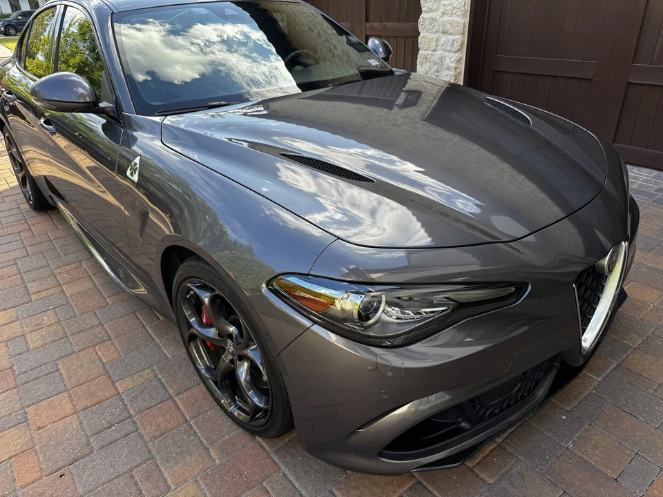 2017 Alfa Romeo Giulia Quadrifoglio - Image 8 of 31