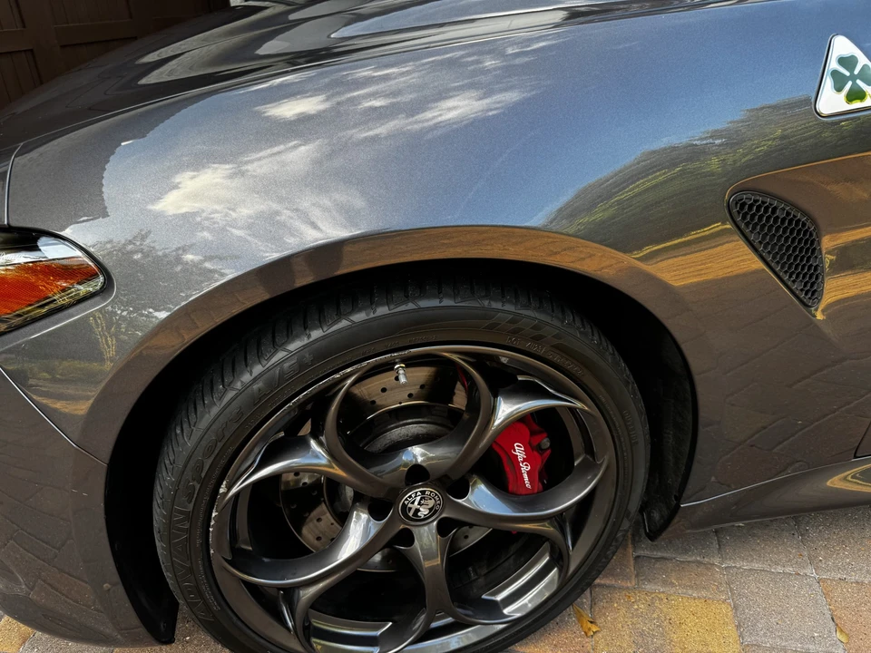 2017 Alfa Romeo Giulia Quadrifoglio - Image 12 of 31