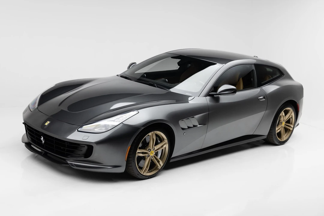 2017 Ferrari GTC4Lusso - Image 3 of 31