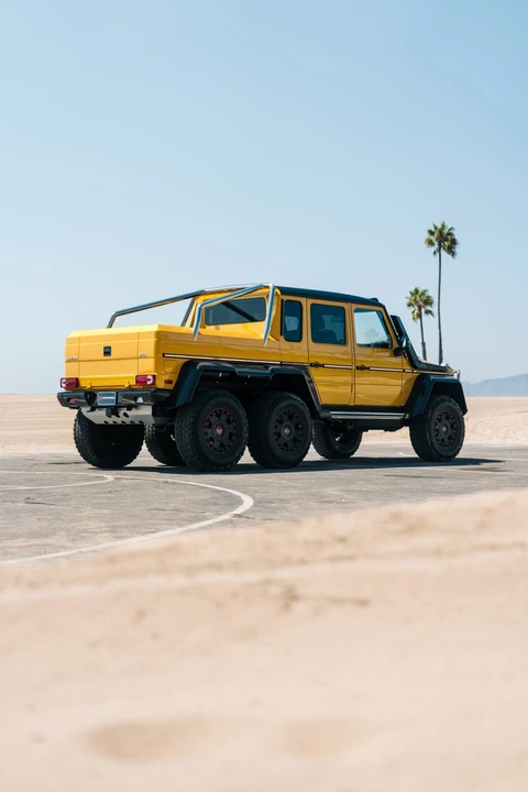 2017 Mercedes-Benz W463 G 36 & G 55 & G 63 & G 65 AMG 1st Gen - Image 13 of 31