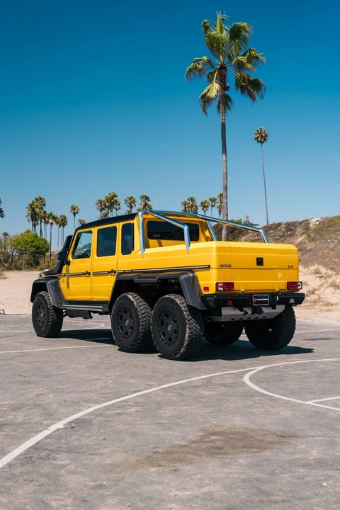 2017 Mercedes-Benz W463 G 36 & G 55 & G 63 & G 65 AMG 1st Gen - Image 9 of 31