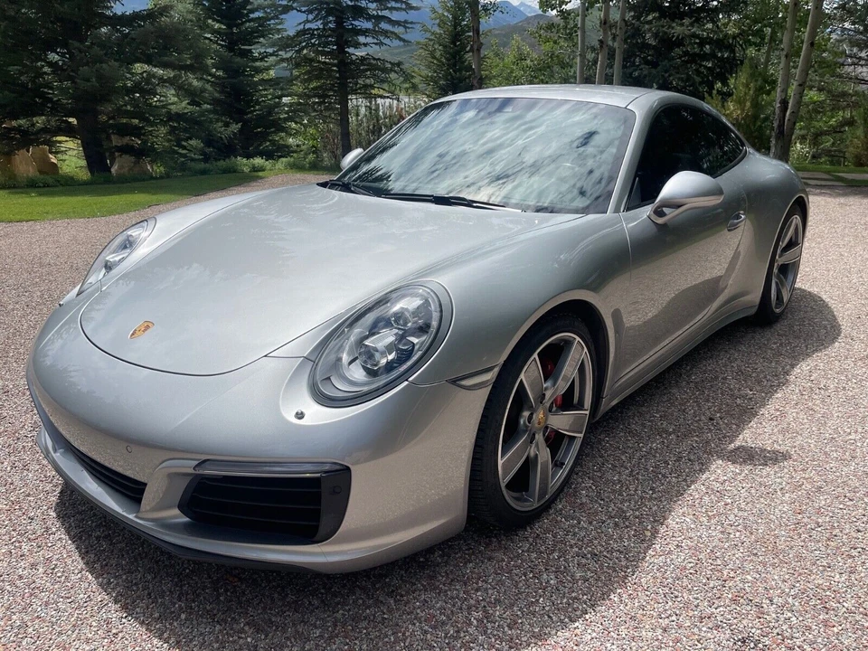 2017 Porsche 991 Carrera 4S - Image 4 of 31