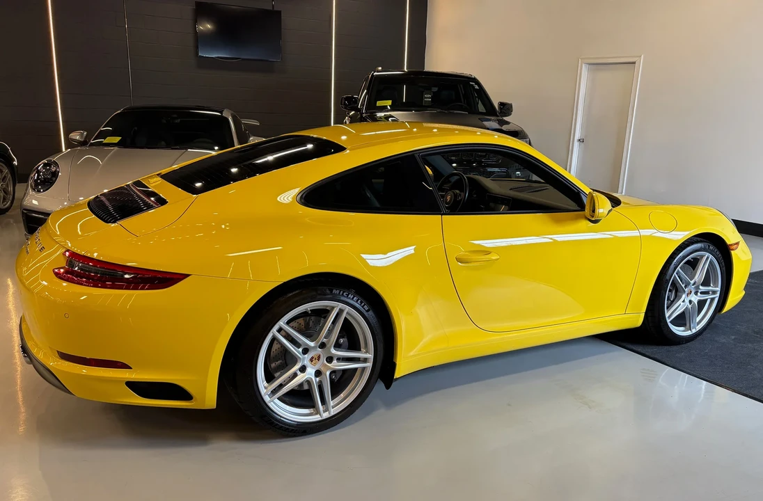 2017 Porsche 991 Carrera - Image 23 of 31