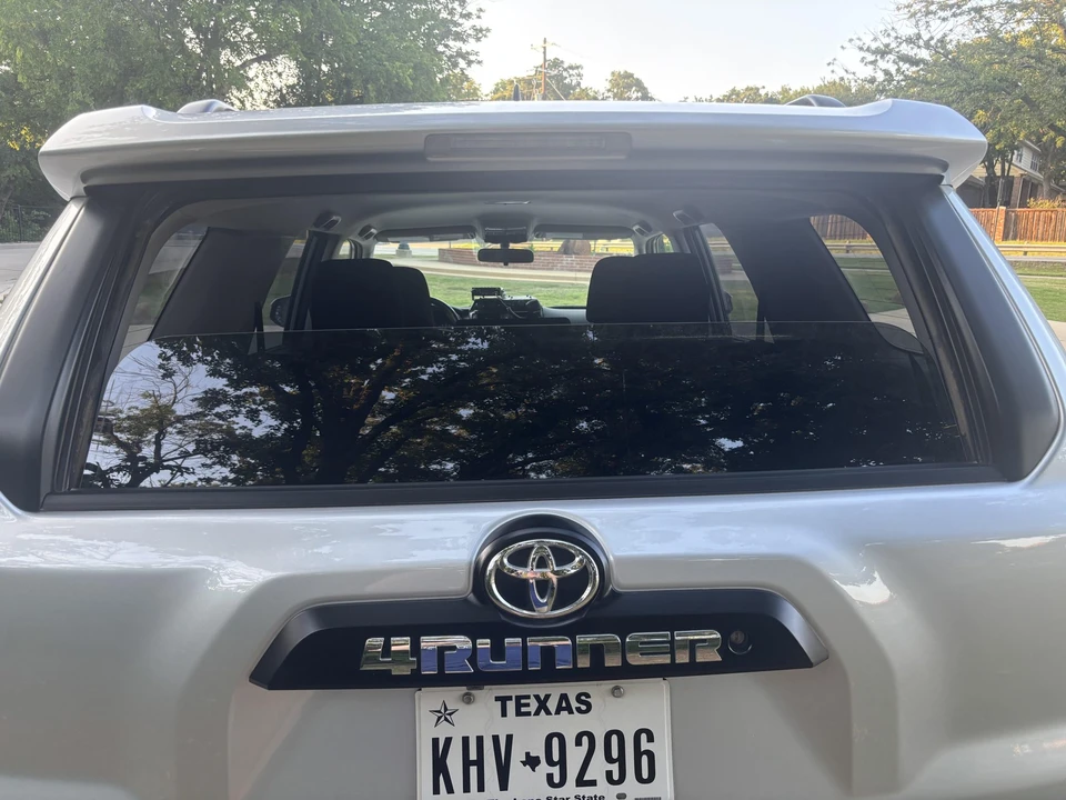 2018 Toyota 4Runner 5th Gen - Image 25 of 31
