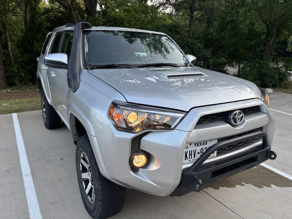 2018 Toyota 4Runner 5th Gen - Image 7 of 31