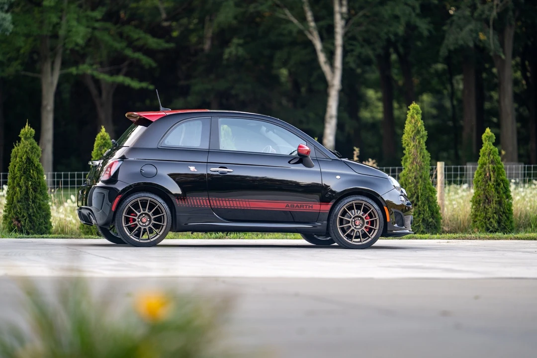2019 Fiat Abarth 500 - Image 17 of 31
