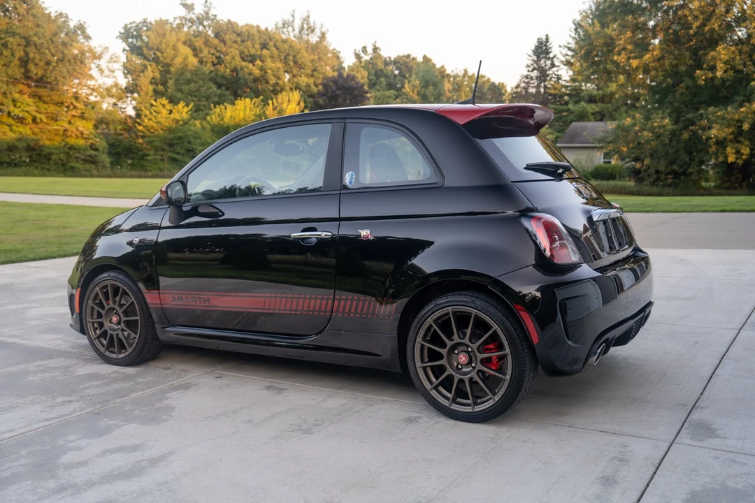 2019 Fiat Abarth 500 - Image 11 of 31