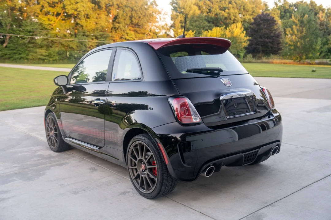 2019 Fiat Abarth 500 - Image 12 of 31