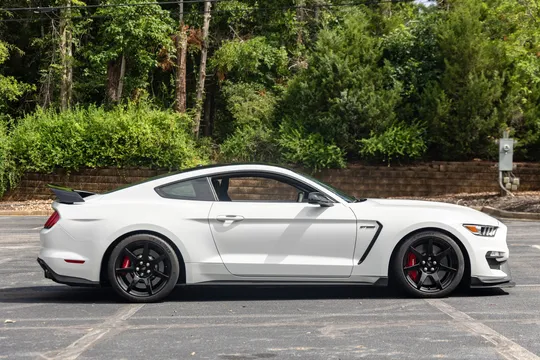 2019 Ford S550 Shelby Mustang GT350R - Image 2 of 31