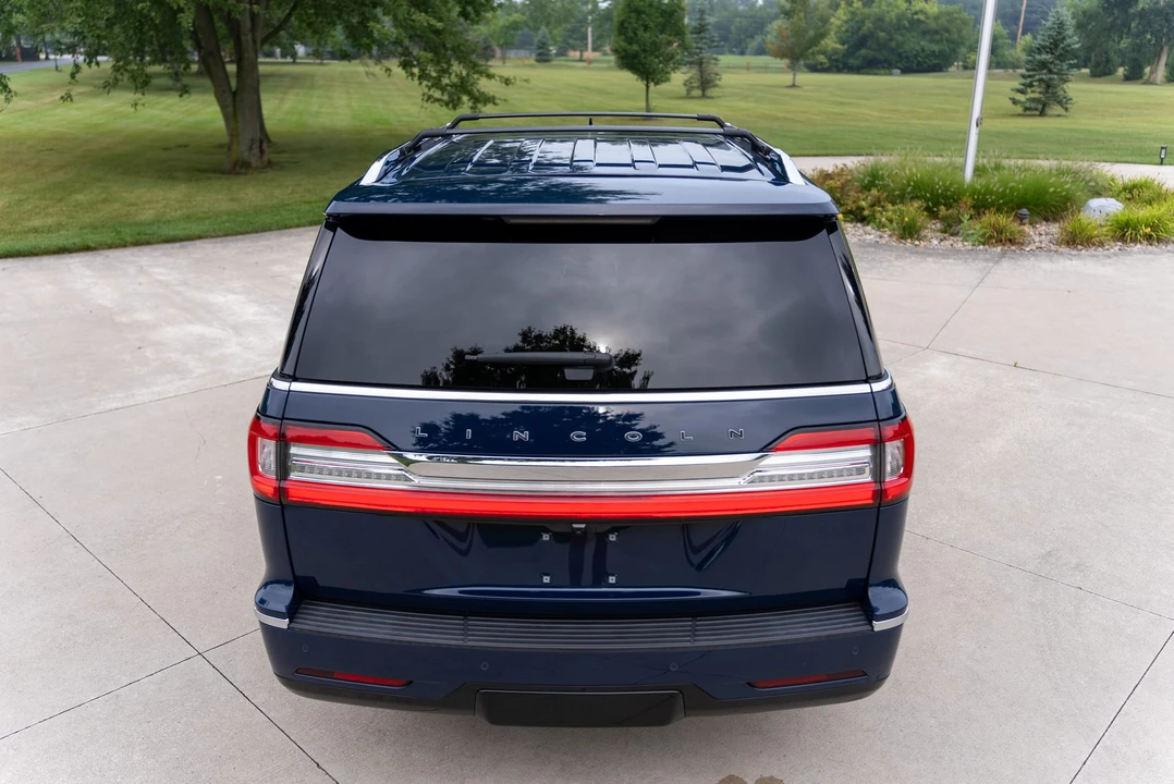 2019 Lincoln Navigator 4th Gen - Image 29 of 31
