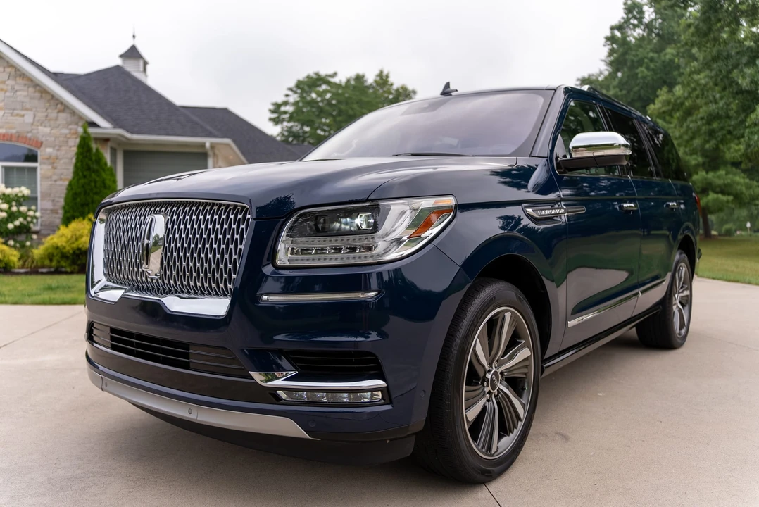2019 Lincoln Navigator 4th Gen - Image 5 of 31