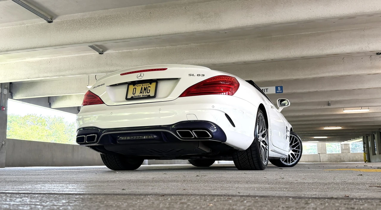 2019 Mercedes-Benz R231 SL 63 & SL 65 AMG - Image 27 of 31