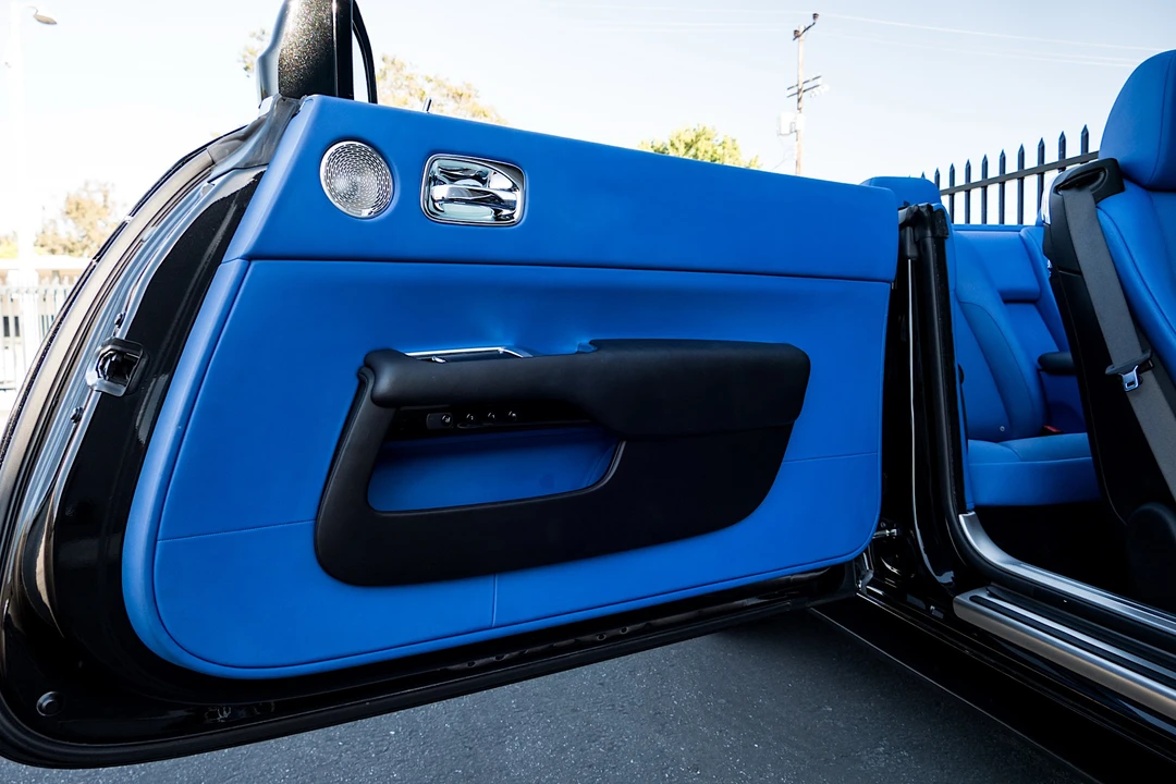 2019 Rolls-Royce Dawn - Image 23 of 31
