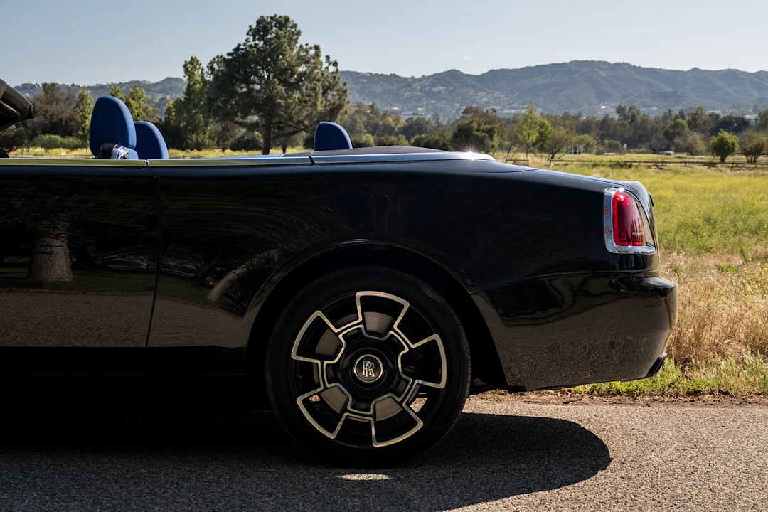 2019 Rolls-Royce Dawn - Image 9 of 31