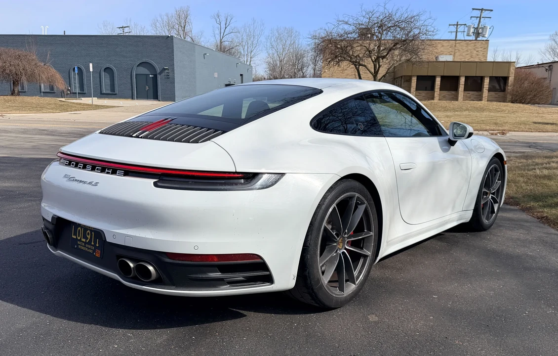 2020 Porsche 992 Carrera 4S - Image 9 of 31