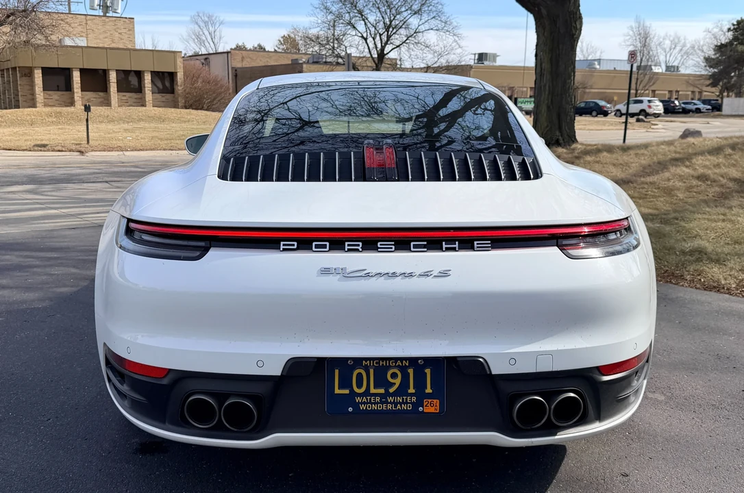 2020 Porsche 992 Carrera 4S - Image 6 of 31