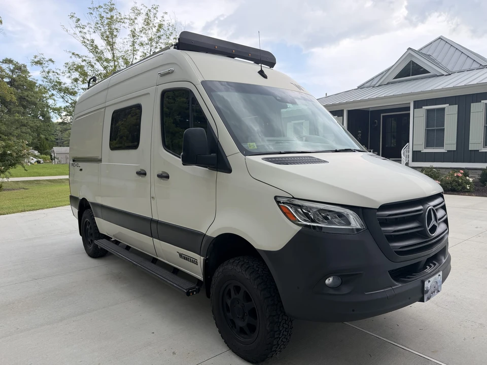 2021 Winnebago - Image 4 of 31