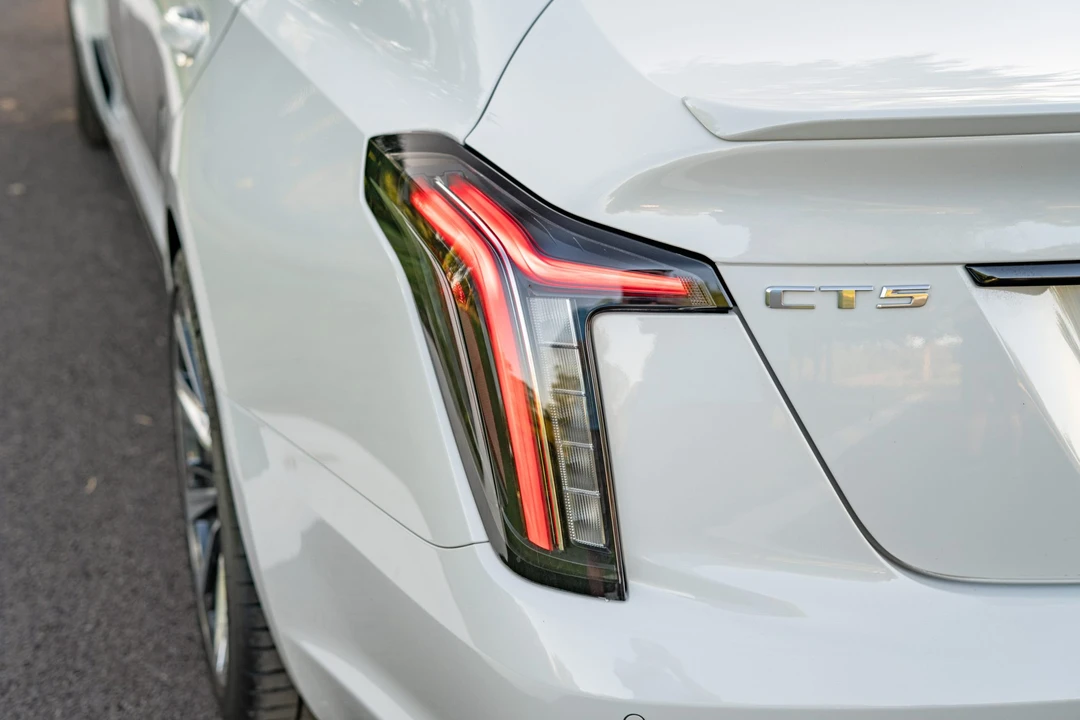 2022 Cadillac CT5-V Blackwing - Image 22 of 31