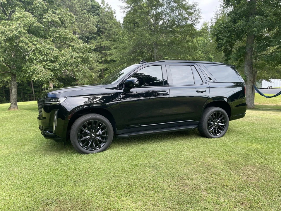 2022 Cadillac Escalade 5th Gen - Image 10 of 31