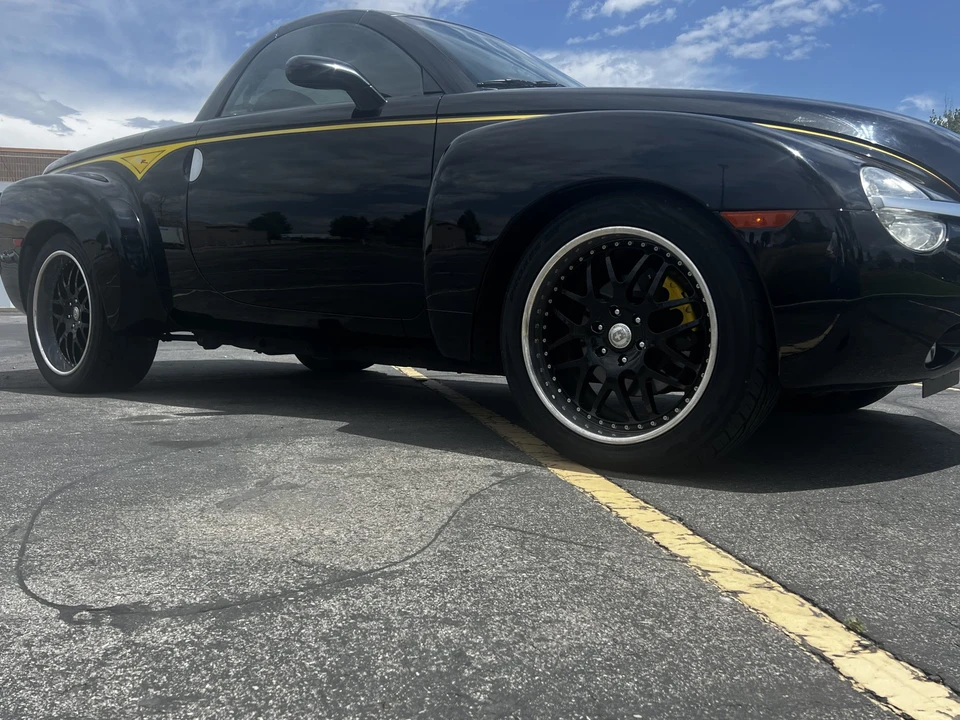 2003 Chevrolet SSR - Image 17 of 31