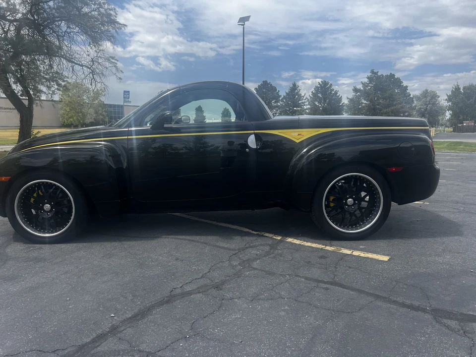 2003 Chevrolet SSR - Image 13 of 31