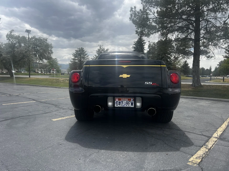 2003 Chevrolet SSR - Image 10 of 31