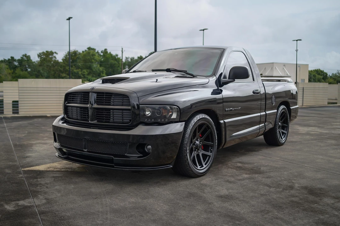 2004 Dodge Ram SRT-10 3rd Gen - Image 2 of 31