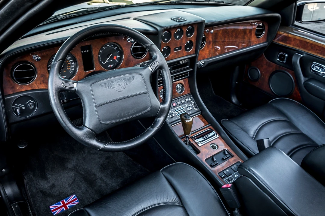 1999 Bentley Azure 1st Gen - Image 25 of 31