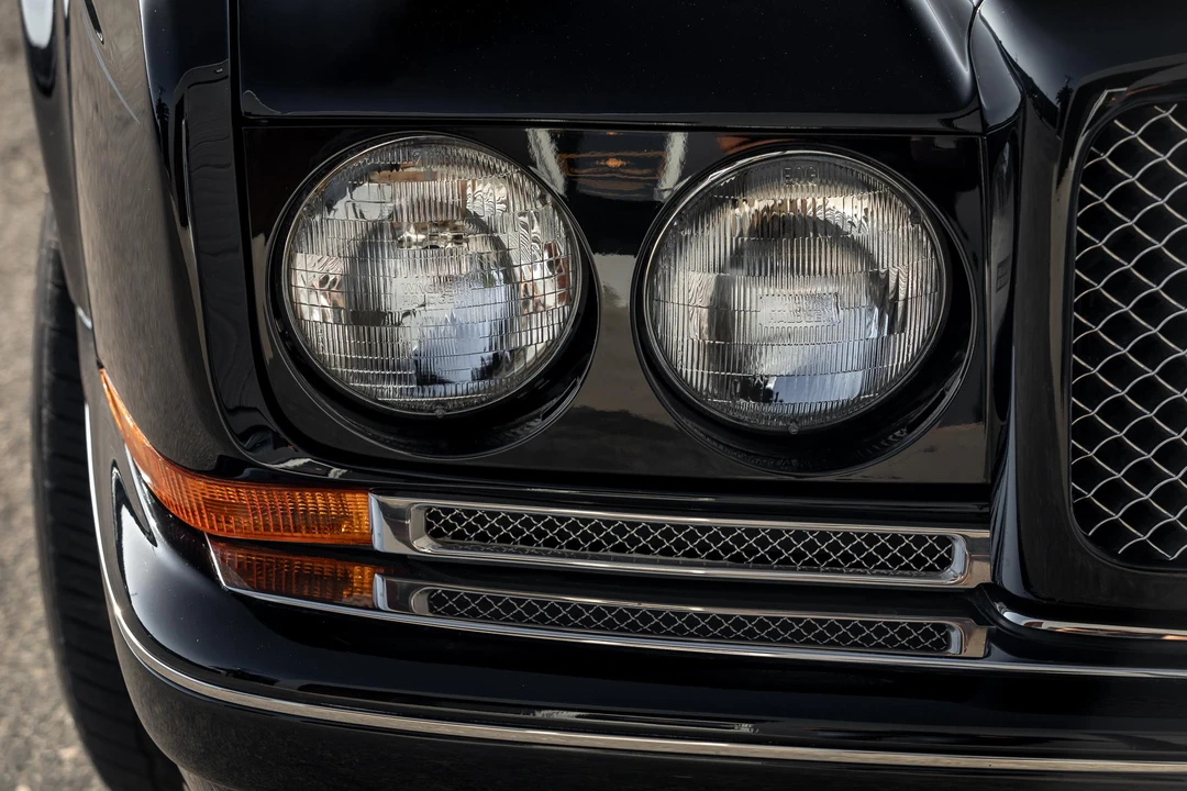 1999 Bentley Azure 1st Gen - Image 19 of 31