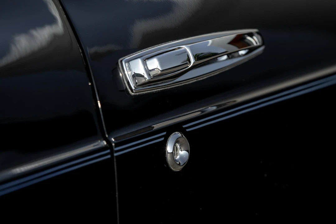 1999 Bentley Azure 1st Gen - Image 23 of 31