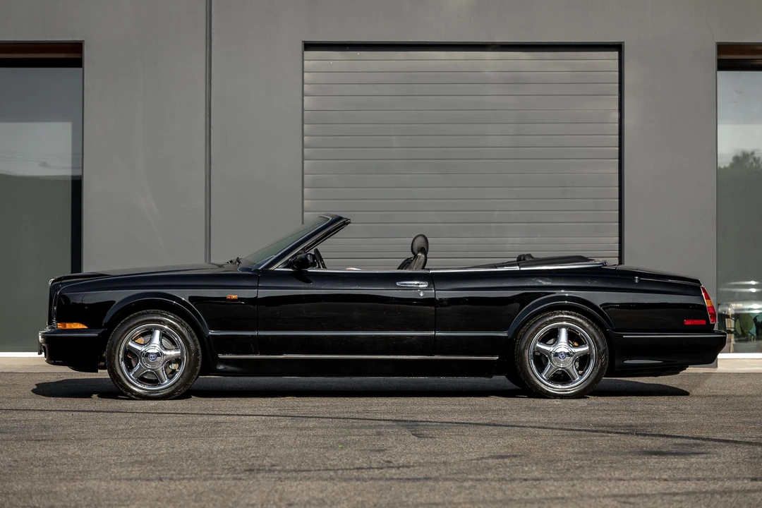 1999 Bentley Azure 1st Gen - Image 2 of 31