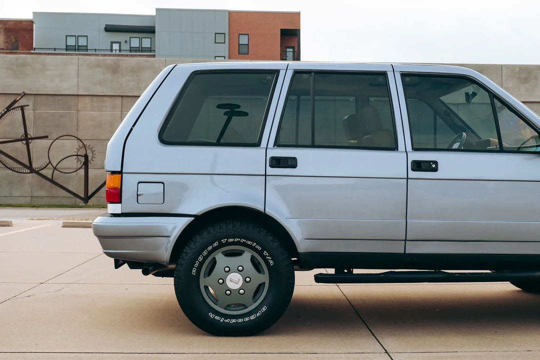 1989 LaForza - Image 17 of 31