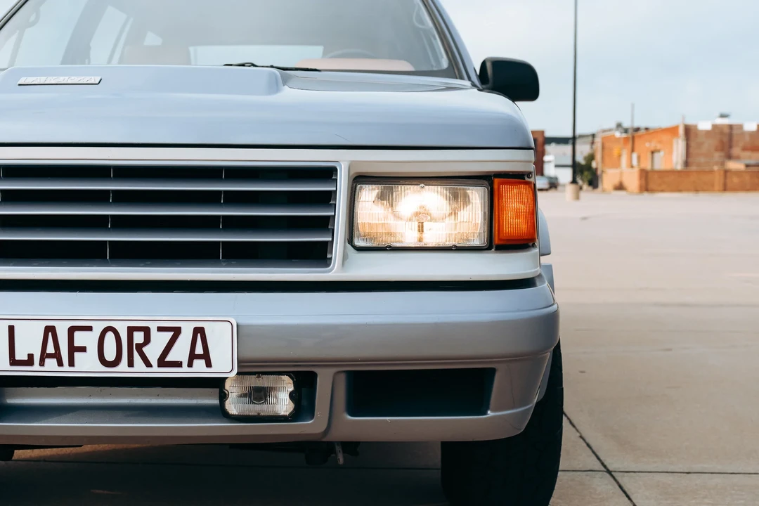 1989 LaForza - Image 21 of 31