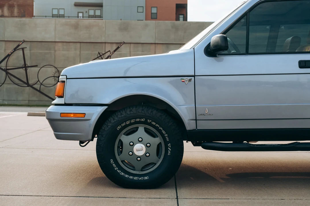 1989 LaForza - Image 7 of 31