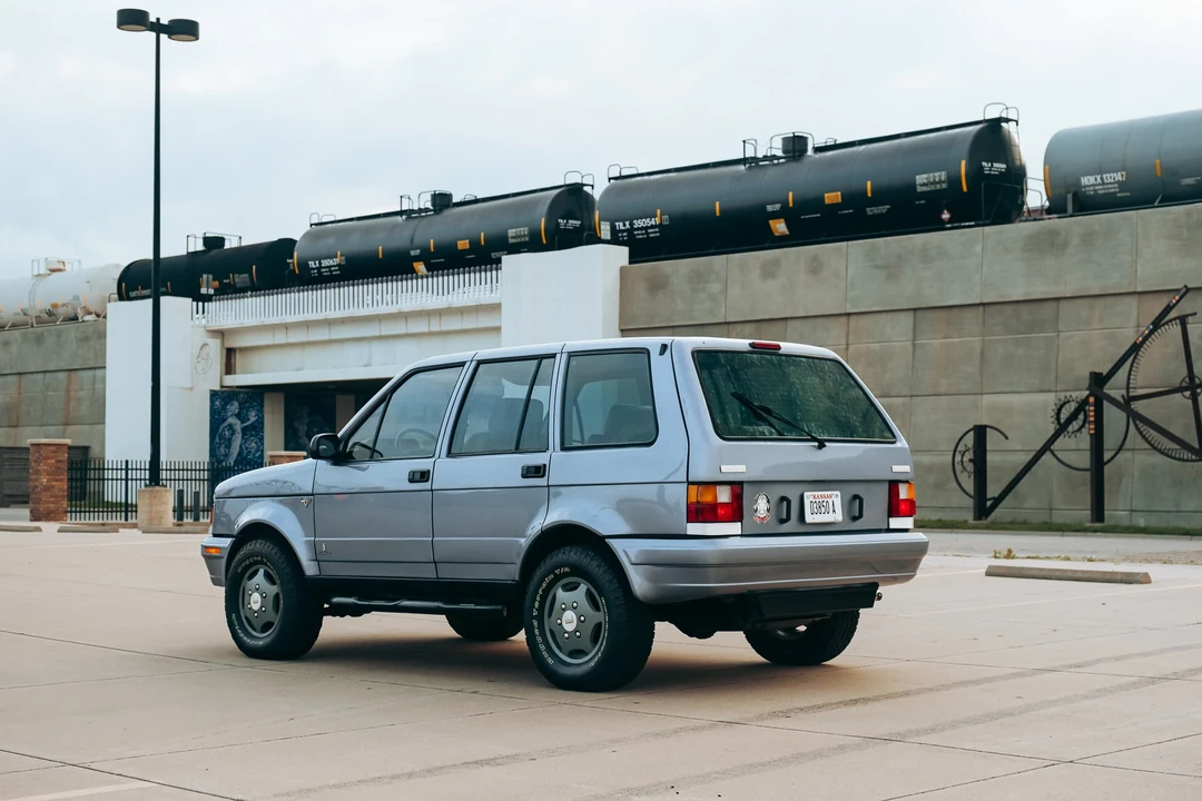 1989 LaForza - Image 10 of 31