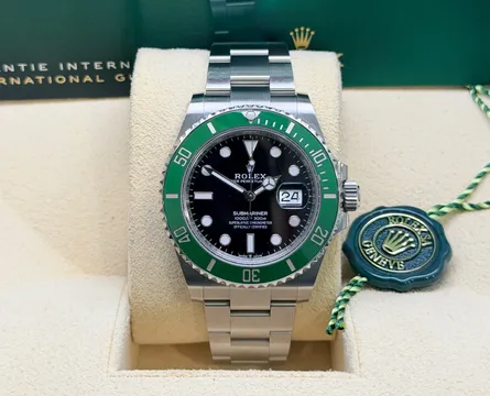 Rolex Submariner Starbucks Ref. 126610LV Watch Full Set